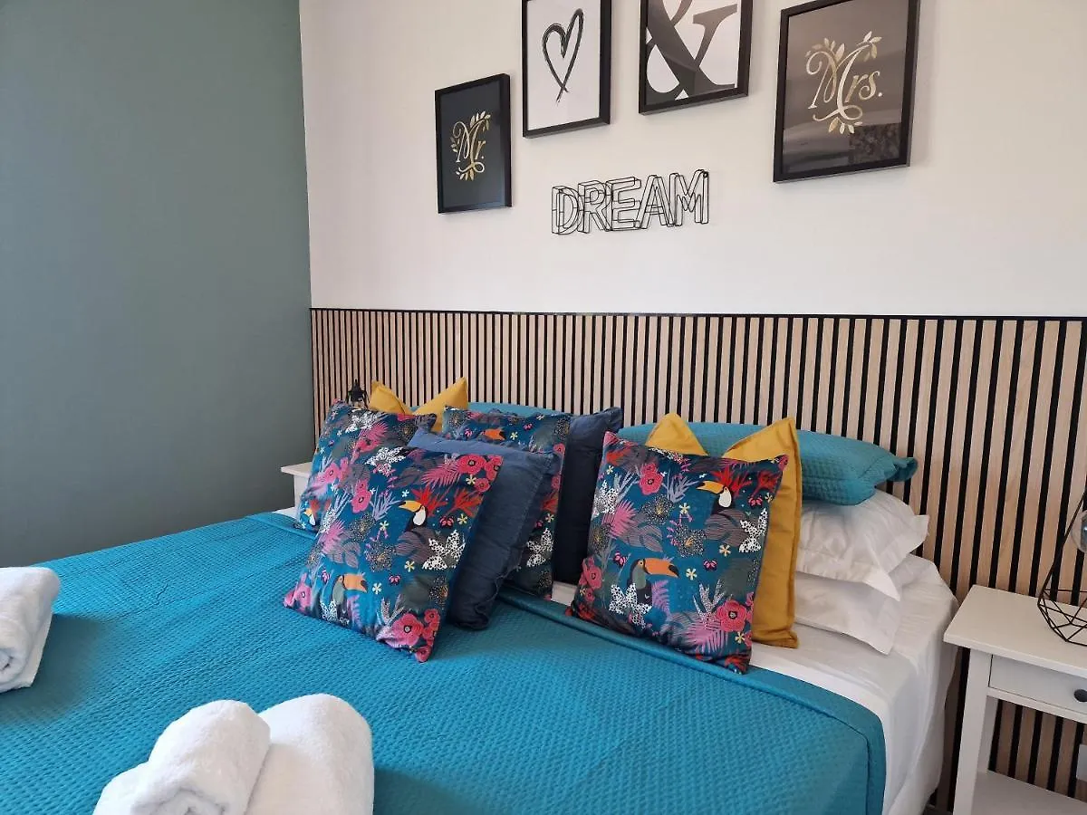 Apartment Home K&Y Elite Rome Italy
