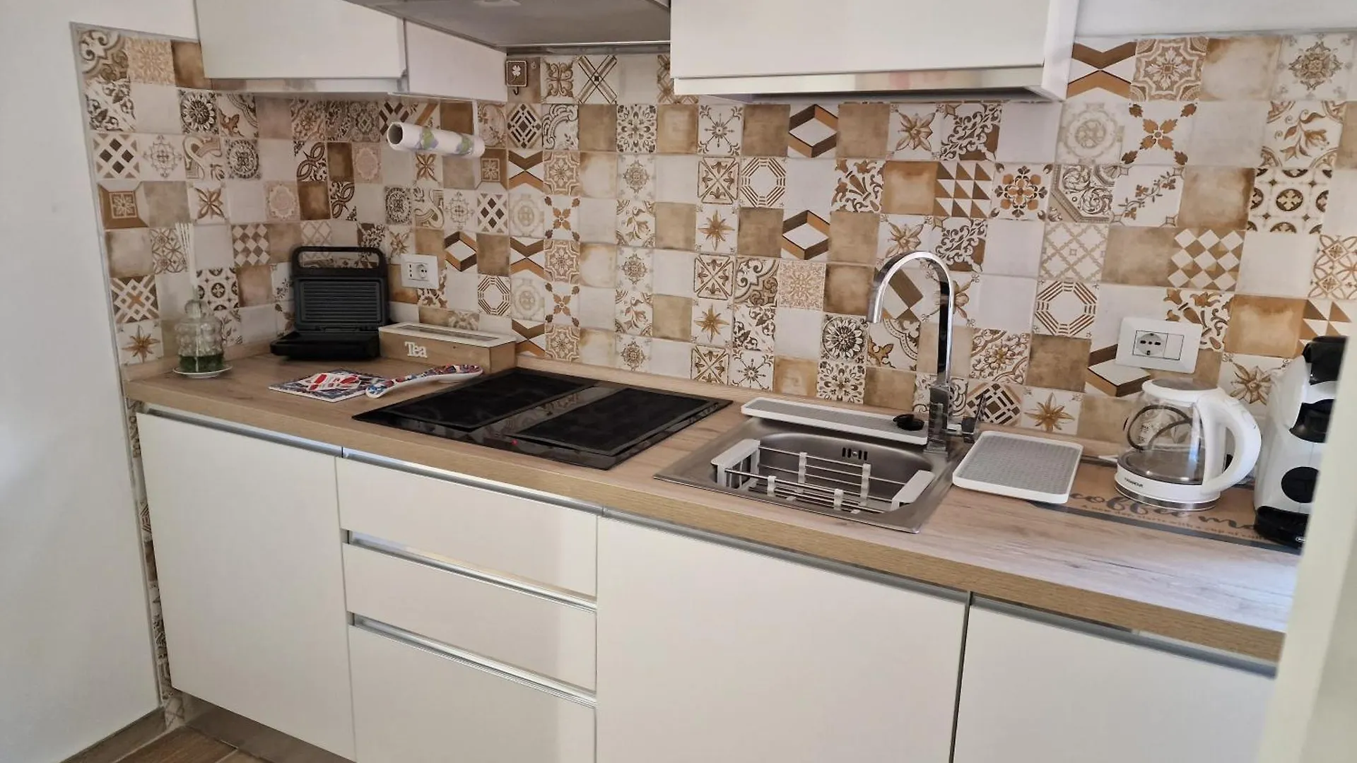 Home K&Y Elite Rome